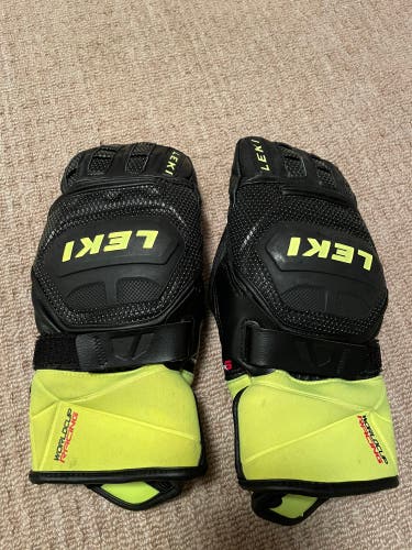 Leki Junior Race Mittens Size 6