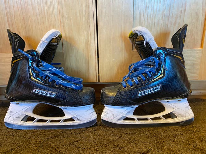 Bauer Supreme Ignite Pro + Size 2.5 D