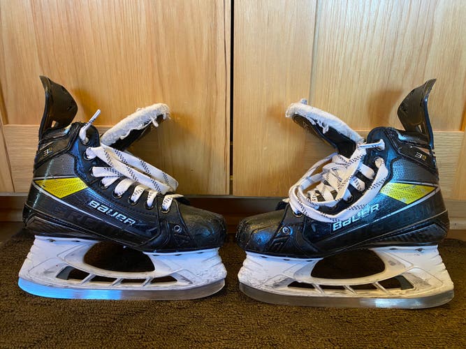 Used Bauer Supreme 3S Pro Size 3.5 D