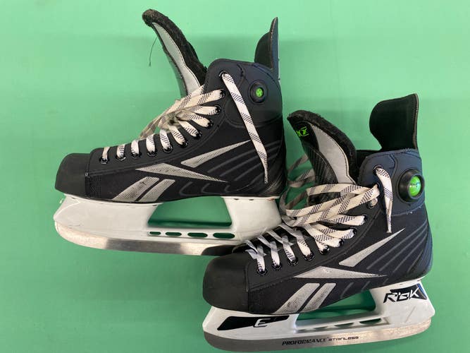 Used Senior Reebok 4K Hockey Skates (Regular) - Size: 8.0
