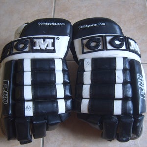 Vintage Good Condition CCM Pro Tacks Hockey Gloves sz 15"