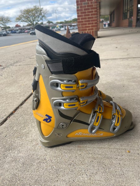 Used Nordica Next 7.0 Ski Boots, Mondo 28 & 28.5