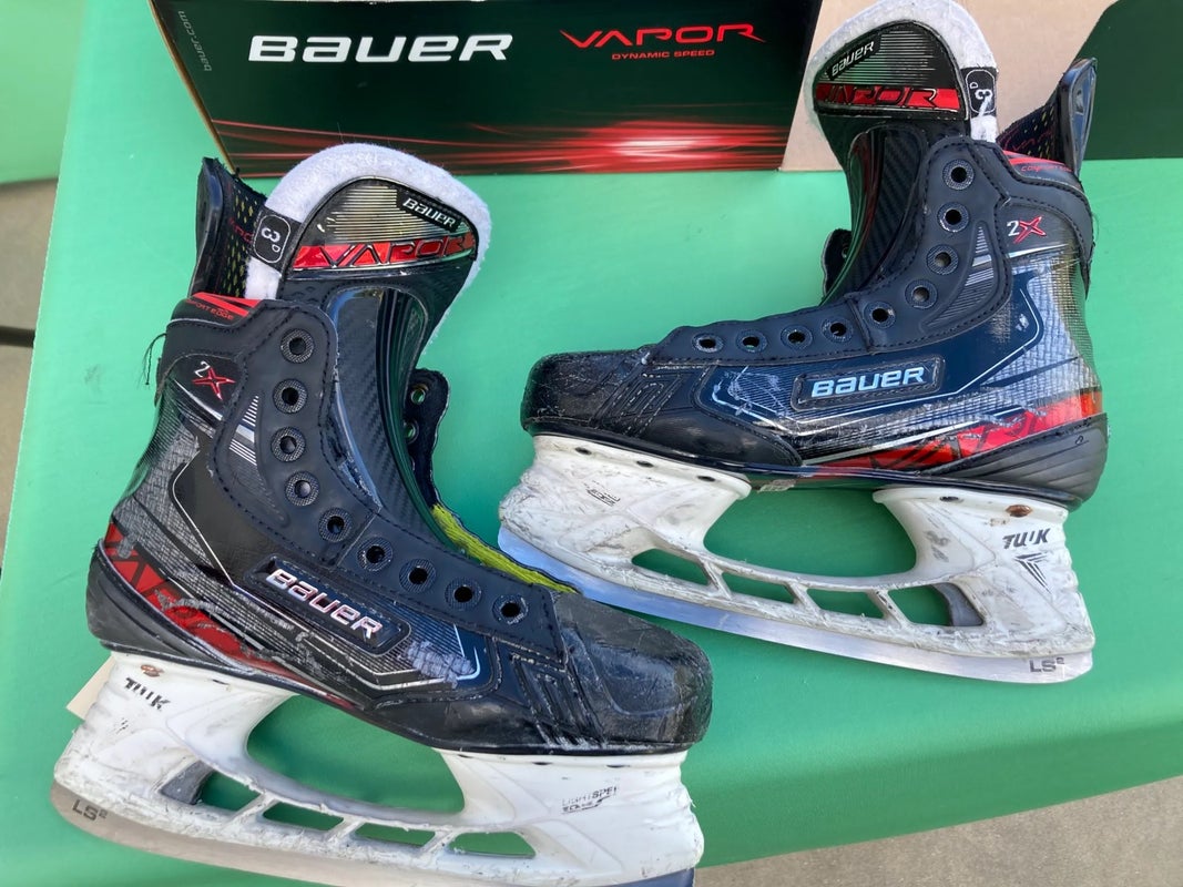 Junior Used Bauer Vapor 2X Hockey Skates D&R (Regular) 3.0
