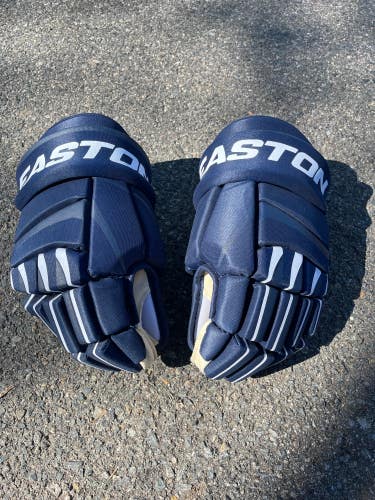 Sr Easton Mako M1 Gloves 14"