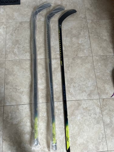 New 3 Pack Warrior Alpha DX Hockey Sticks LH W03 75 Flex