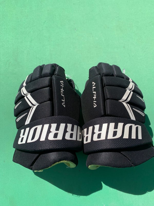 Used Warrior Alpha DX3 Gloves 8"
