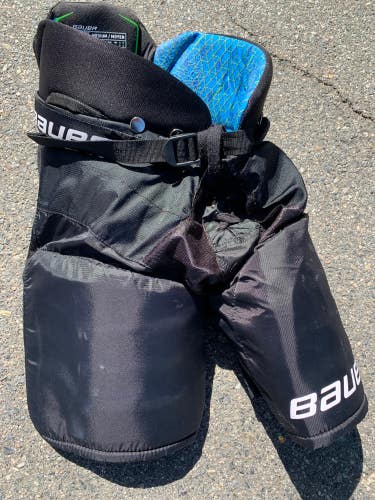 Junior Used Medium Bauer Hockey Pants