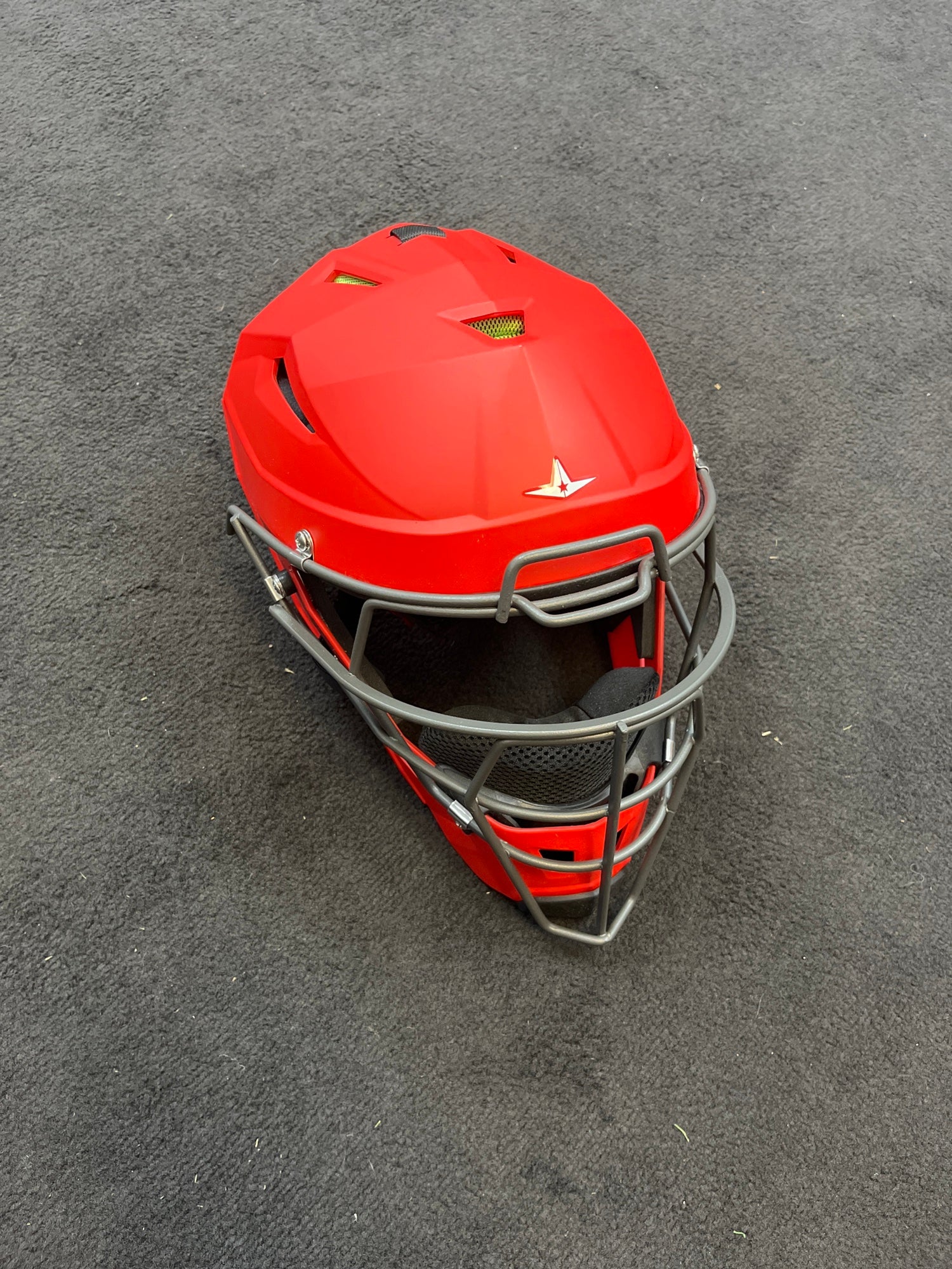 All Star System7 Axis Hockey Style Catcher's Helmet: MVP2500 / MVP2510