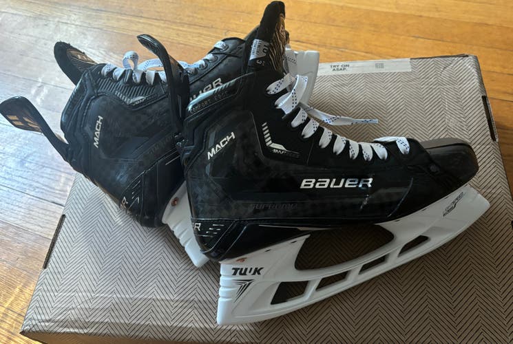 Bauer Supreme MACH Hockey Skates *LIKE NEW*