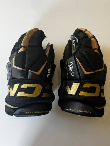 CCM Tacks ASV PRO Gloves