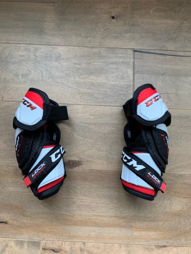 New CCM FT4 Pro Junior Elbow Pads (Medium)