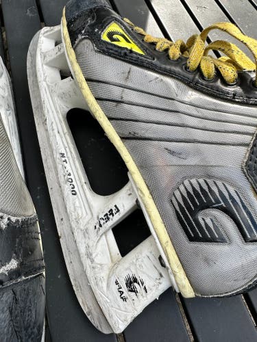 Graff Supra 503 skates