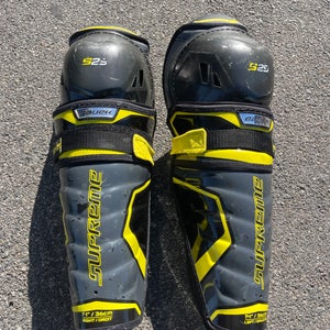 Used Bauer Supreme S29 Shin Pads