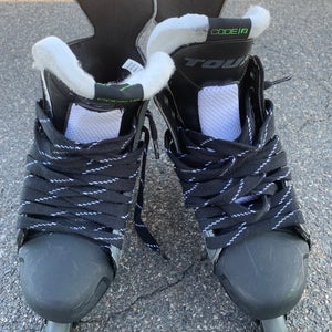 Used Tour Code 9 Inline Skates 8.0
