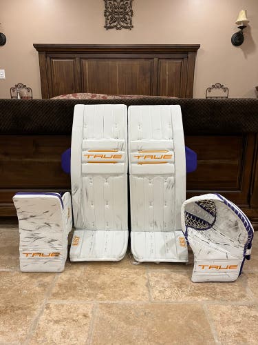 Custom True Pro Goalie Set