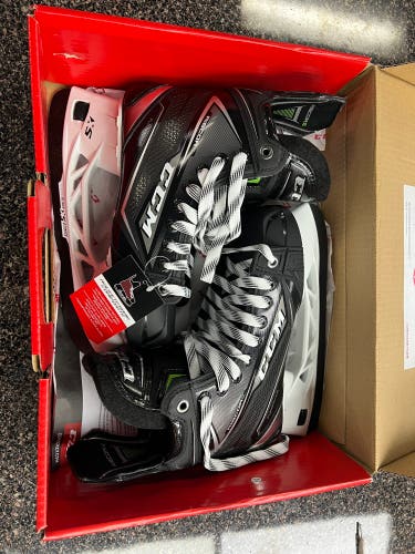 CCM RIBCOR 80k skates size 4