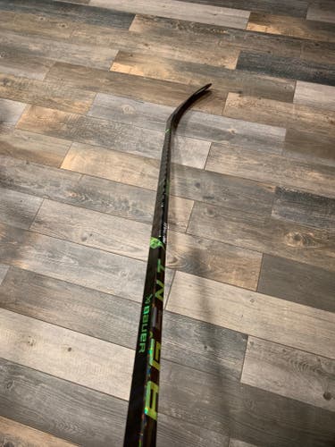 Senior New Left Hand Bauer Ag5nt Hockey Stick P92