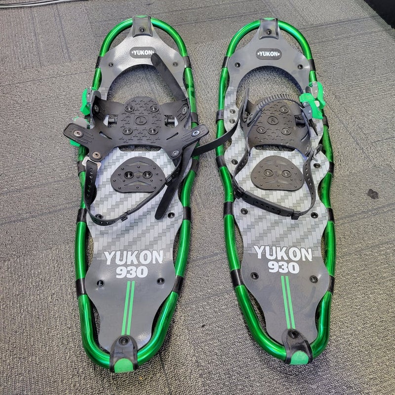 Used Yukon Charlie's 29" Snowshoes