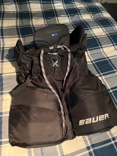 Senior Medium Bauer  Nexus 1N Hockey Pants