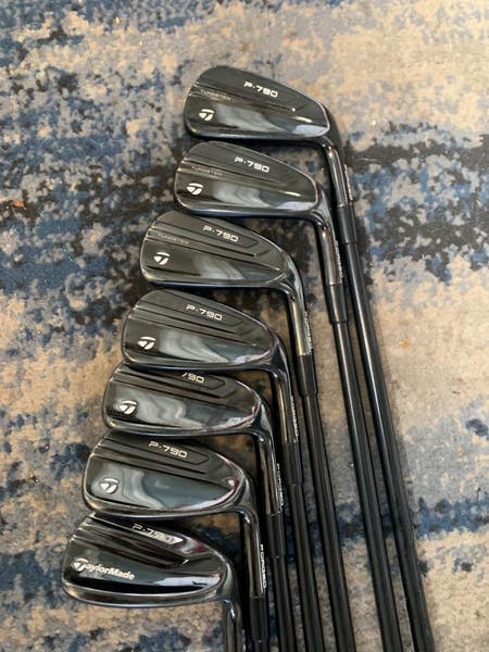 TaylorMade P-790 ブラックアイアンセット 5-PW テーラーメイド「P790」アイアンのブラックバージョンが発売！
