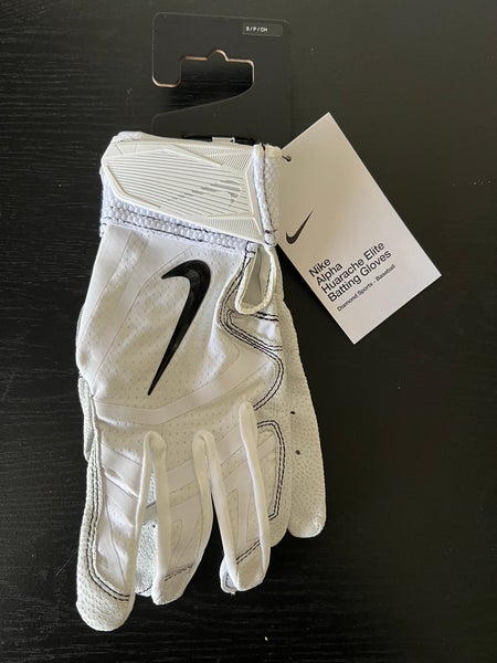 White nike hot sale baseball gloves