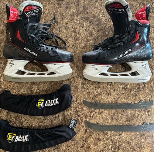*Bundle* Used Bauer Regular Width   Size 4.5 Vapor 3X Pro Hockey Skates W Extra Blades & Guards