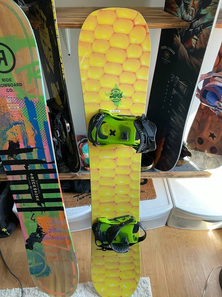 Rossignol Retox Snowboard With bindings | SidelineSwap | Buy and