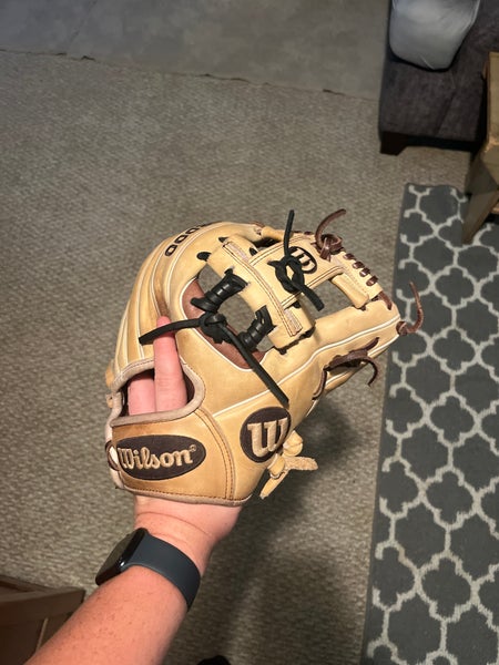 Wilson A2000 1786 SuperSkin 11.5 Infield Baseball Glove - WBW100396115 |  SidelineSwap