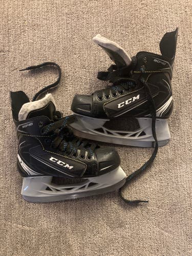Used CCM Size 2 Tacks 9040 Hockey Skates
