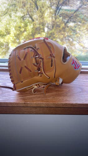 * Rare* JL Glove LHT