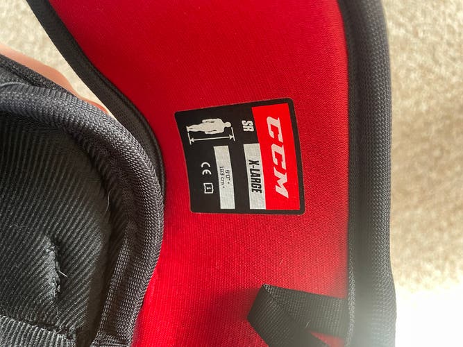 New Extra Large CCM  JetSpeed FT485 Elbow Pads