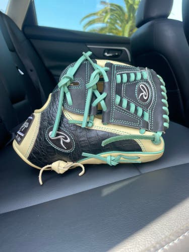 New Right Hand Throw Rawlings Infield Heart of the Hide Baseball Glove 11.75"