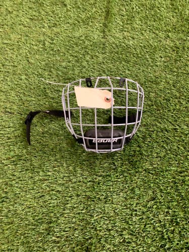 Used XS Bauer Cages, Visors & Shields Full Cage
