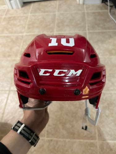 Used Medium CCM Pro Stock Tacks 710 Helmet