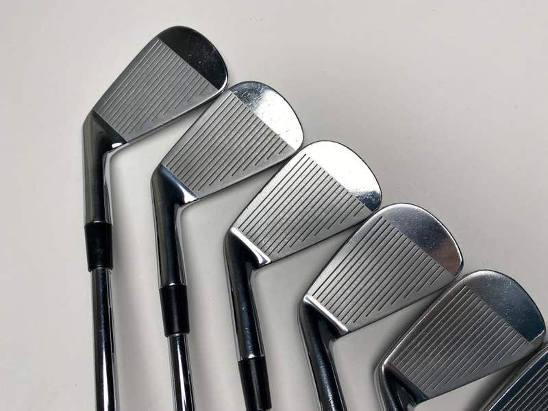 TaylorMade P7TW 8本 ダイナミックTour issue P7TW アイアン(8本セット) ダイナミックゴールド TOUR ISSUE