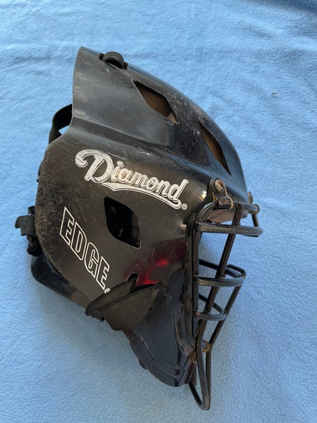 Used Diamond HELMET WITH MASK One Size Catcher's Equipment Catcher's  Equipment