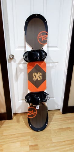 Used Men's Rossignol Snowboard Freestyle With Bindings True Twin