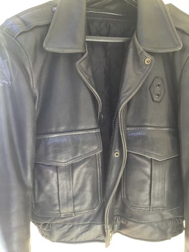 Black Used Medium/Large Men's leather Jacket