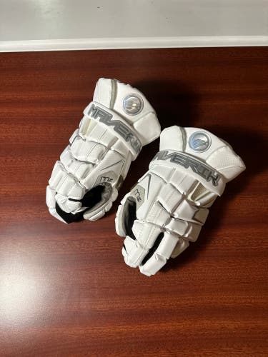 Maverik M4 Lacrosse Gloves
