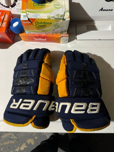 Bauer 15" Nexus 1N Gloves
