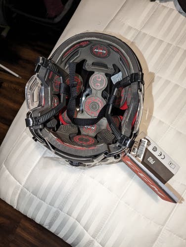 New Medium CCM Resistance Helmet Pro Stock