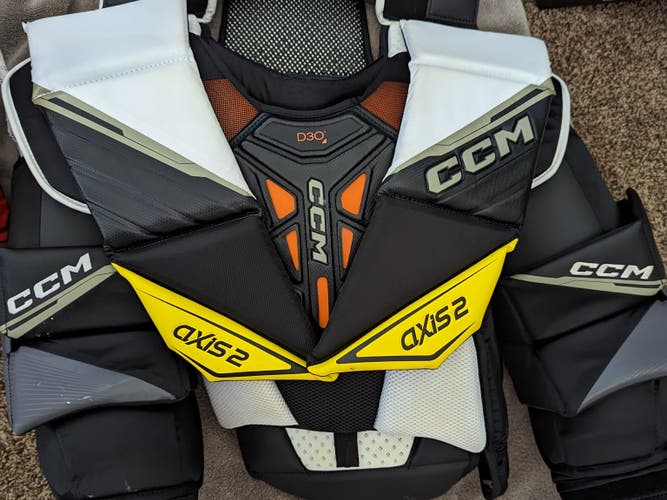 Large CCM Axis 2 Goalie Chest Protector