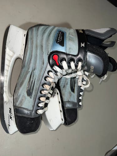 Used Bauer Size 10 Vapor X Hockey Skates