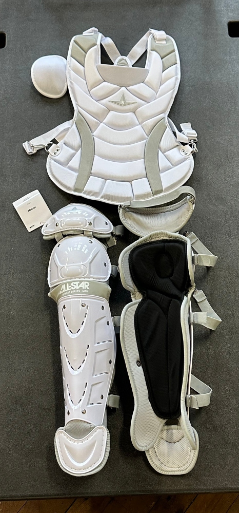 New All-Star Heiress CKW-H-M Catcher's CP + LG Combo White