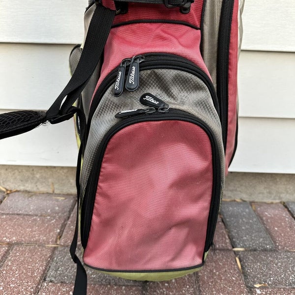 Titleist 4 Way Divider Stand Cart Carry Red Yellow Gray Lightweight Golf Bag