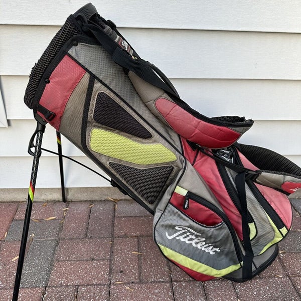 Titleist 4 Way Divider Stand Cart Carry Red Yellow Gray Lightweight Golf Bag