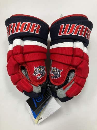 New Warrior DT2 11" hockey gloves junior JR ice glove Wildcats red navy white