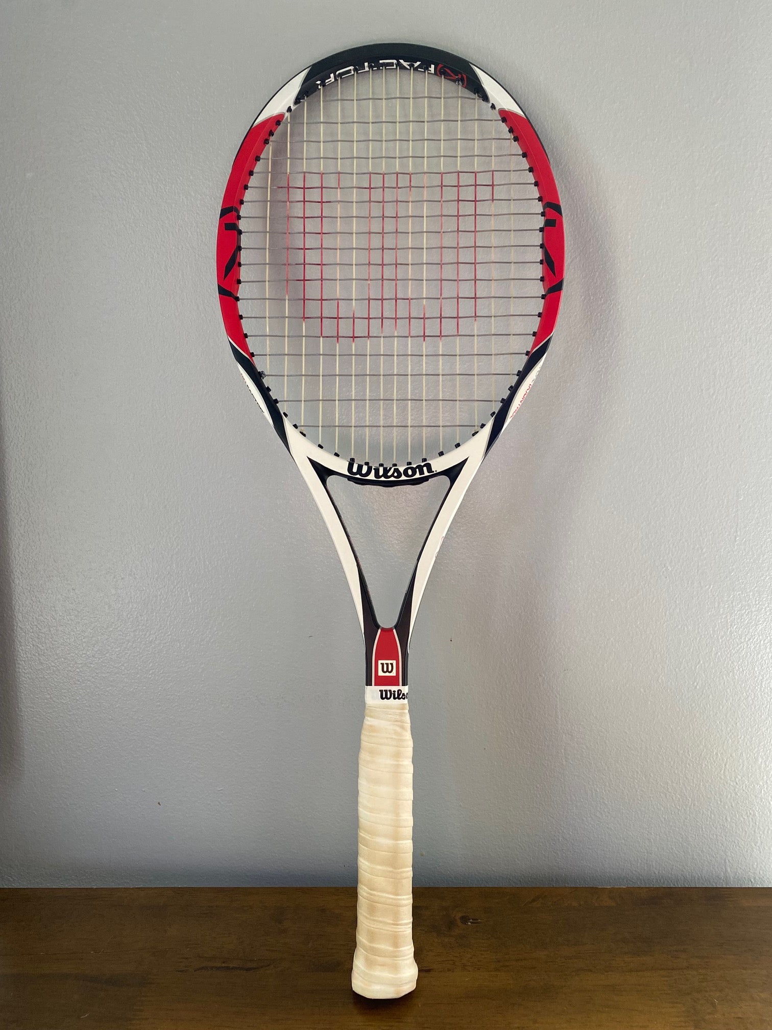 フェデラー仕様】Wilson six one90 テニスラケット G2 - ラケット(硬式用)