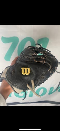 Used Right Hand Throw 33.5" A2000 Baseball Glove