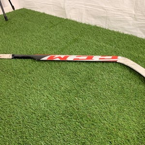 Used Intermediate CCM extreme flex 5 Regular Goalie Stick 21"